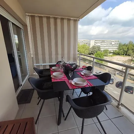 Appart Standing: Elegant 2BR with Pool, Terrace & Port Aventura Proximity Salou Exterior photo